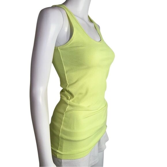 Under Armour Active Ribbed Tank NWOT - Picture 5 of 8